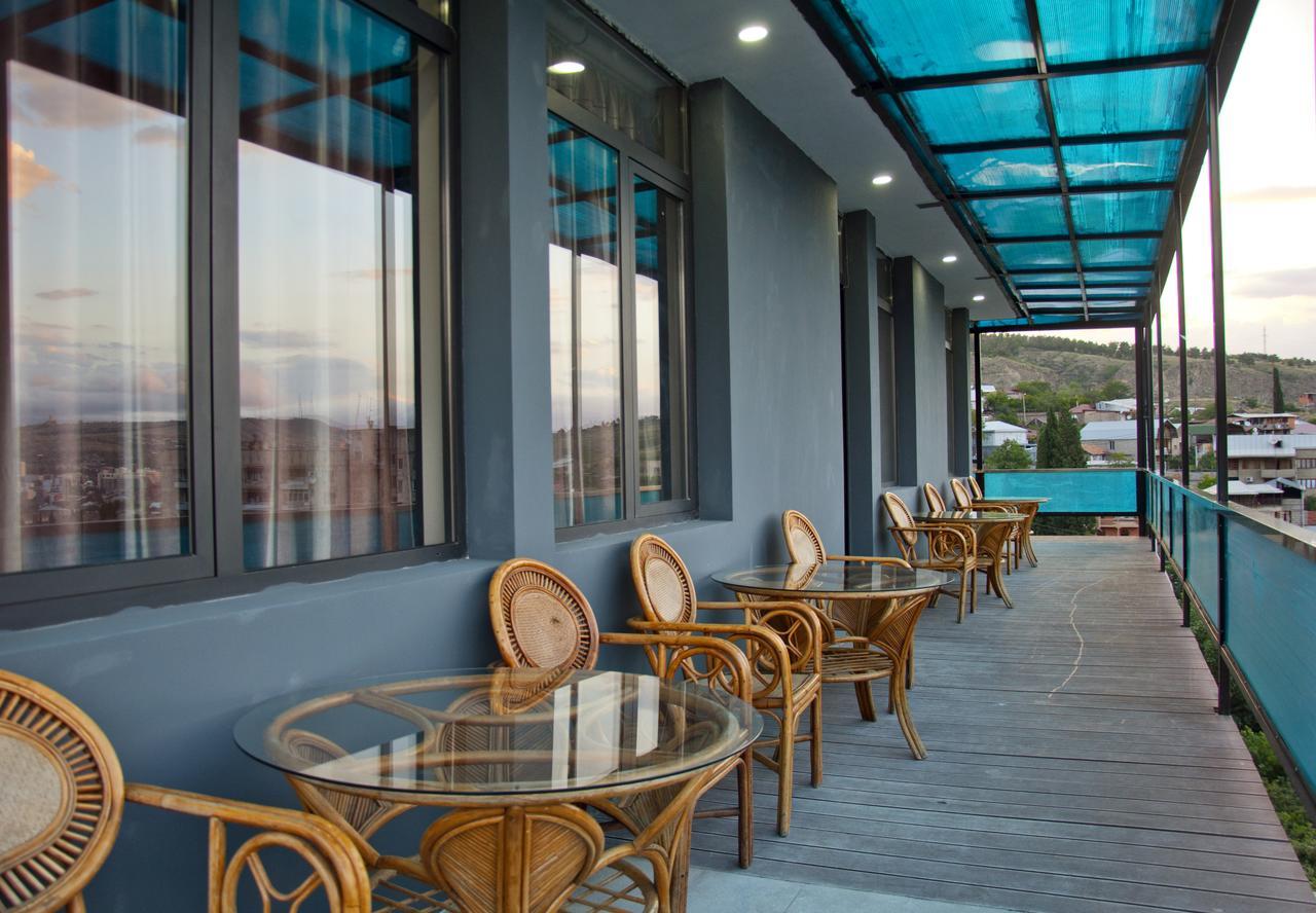 Top Boutique Hotel（首席精品酒店） Тбилиси Экстерьер фото
