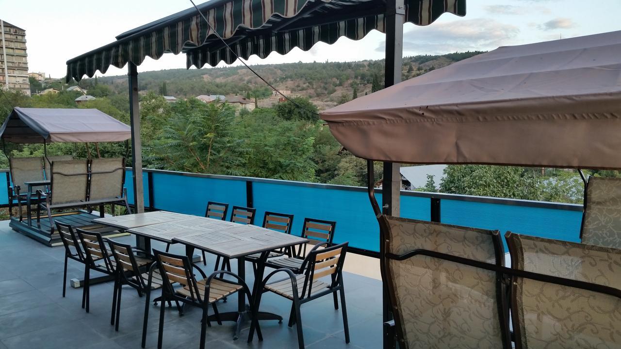 Top Boutique Hotel（首席精品酒店） Тбилиси Экстерьер фото