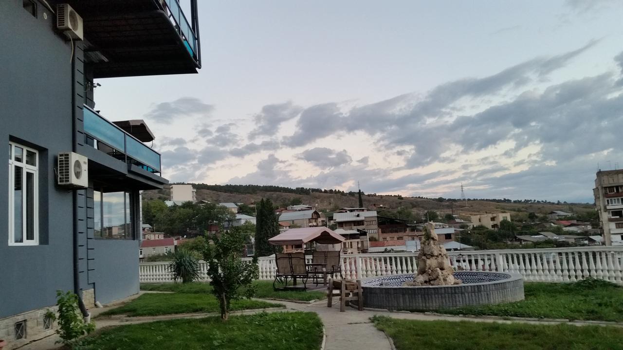 Top Boutique Hotel（首席精品酒店） Тбилиси Экстерьер фото