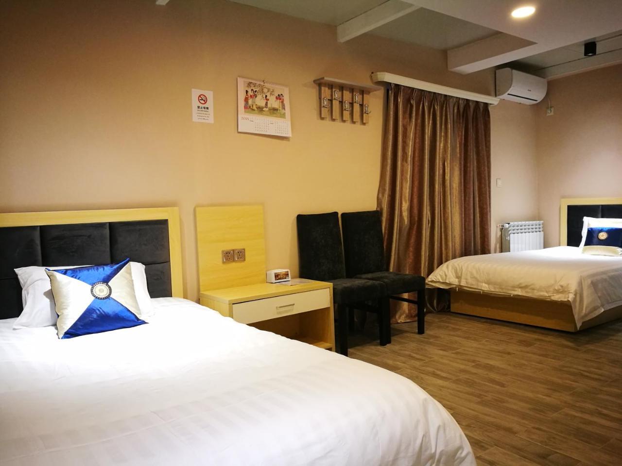 Top Boutique Hotel（首席精品酒店） Тбилиси Экстерьер фото